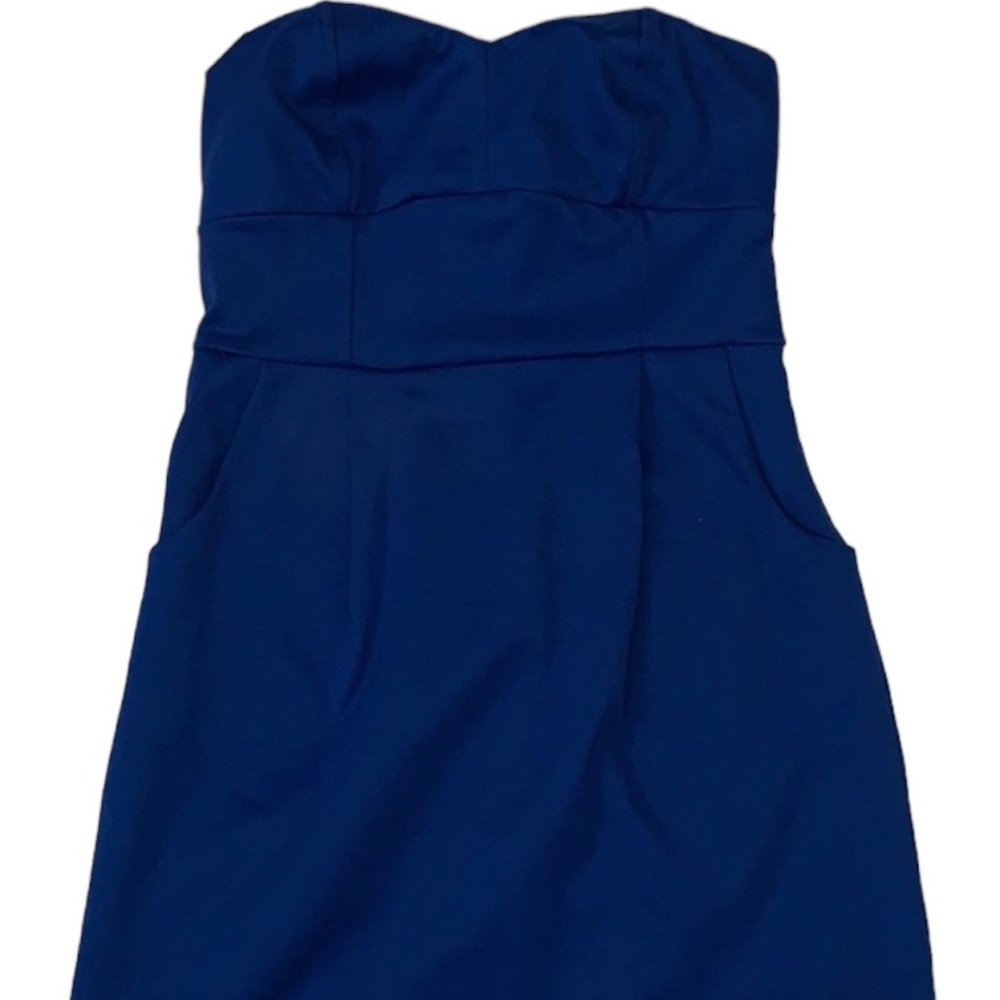 Strapless mini dress with pockets